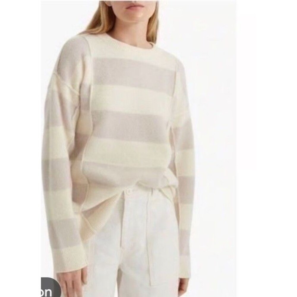 Club Monaco Oversized Boiled Chandails Women's Sweater Size Small